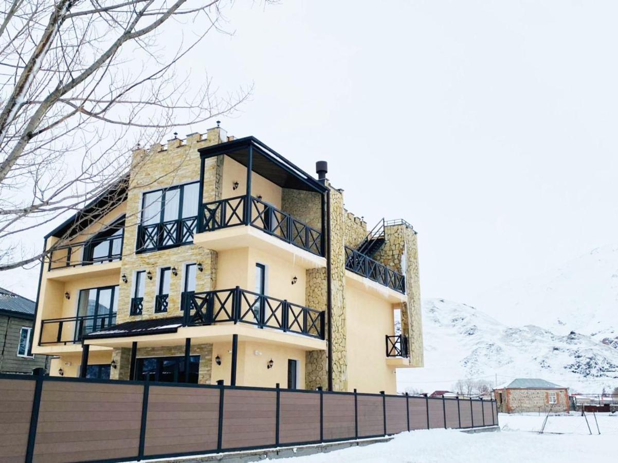 Besami Hotel Stepancminda Exteriér fotografie